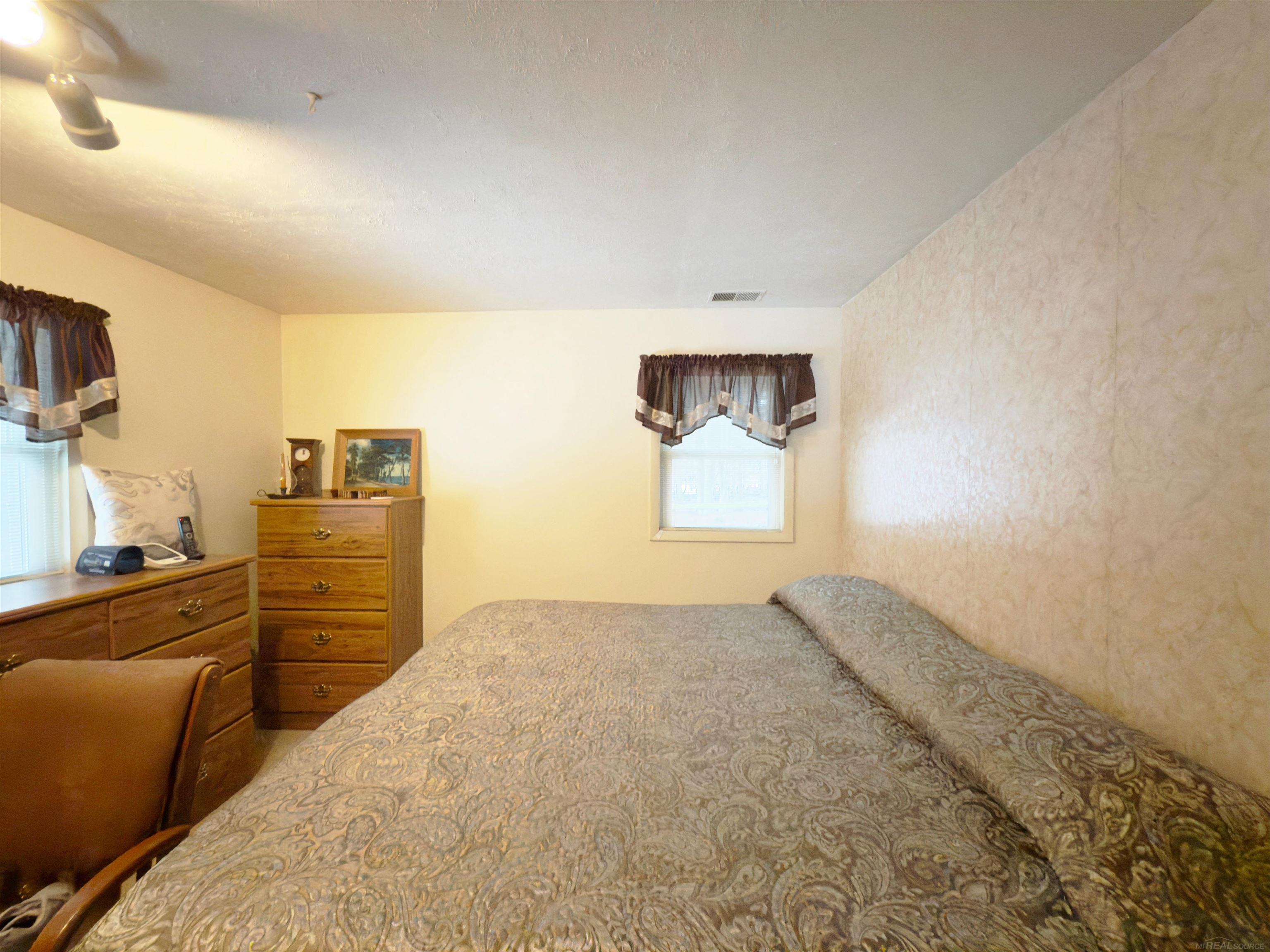 1175 West French Line Road Sandusky, MI 48471 - Photo 12 of 41 50169928-51530754-0865-4906-8ffa-c602e17eb87e.JPG