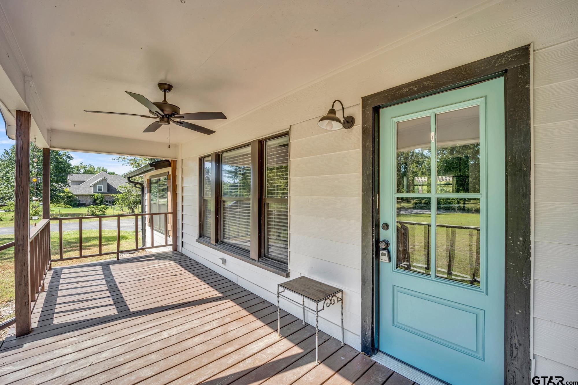 3601 Dumas Road Longview, TX 75604 - Photo 3 of 27 a view of a balcony with wooden floor