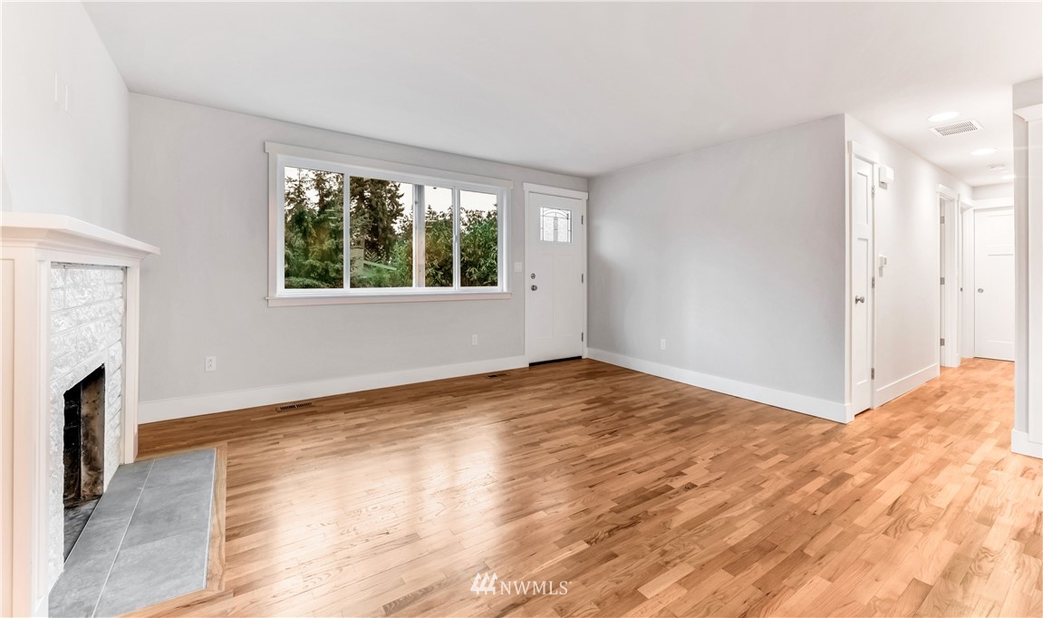 23406 Meridian Avenue South Bothell, WA 98021 - Photo 11 of 20