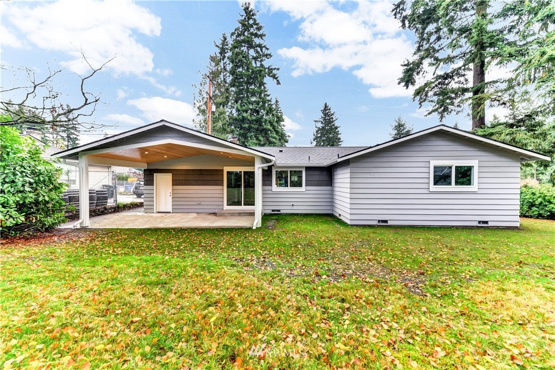 23406 Meridian Avenue South Bothell, WA 98021 - Photo 4 of 20