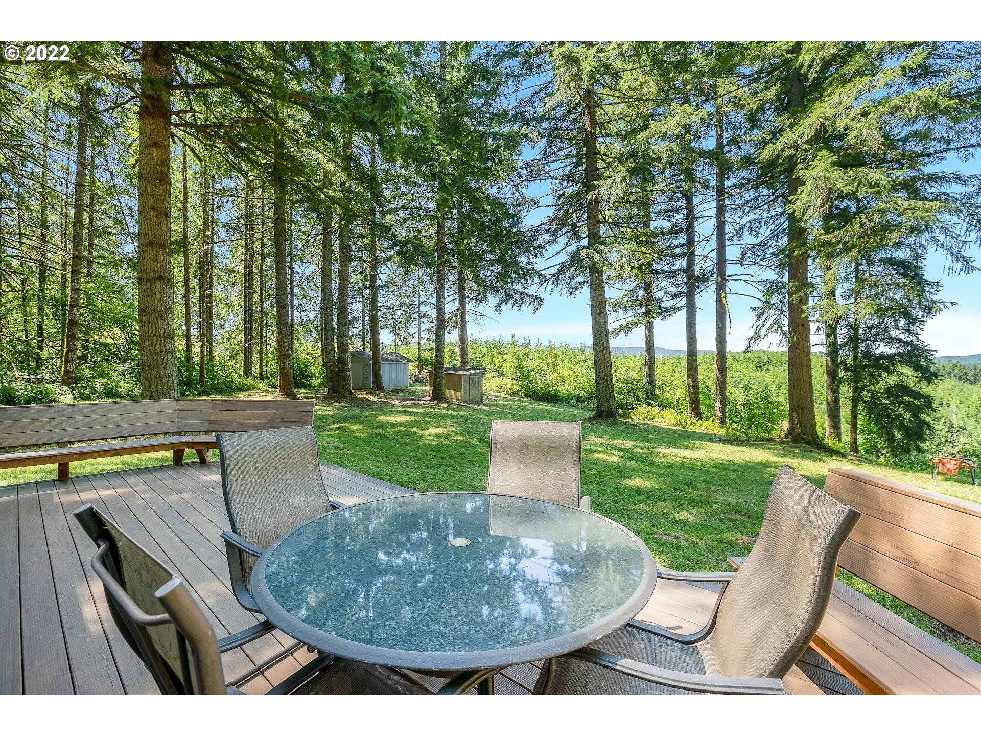 57271 Walker Road Scappoose, OR 97056 - Photo 14 of 31 Deck