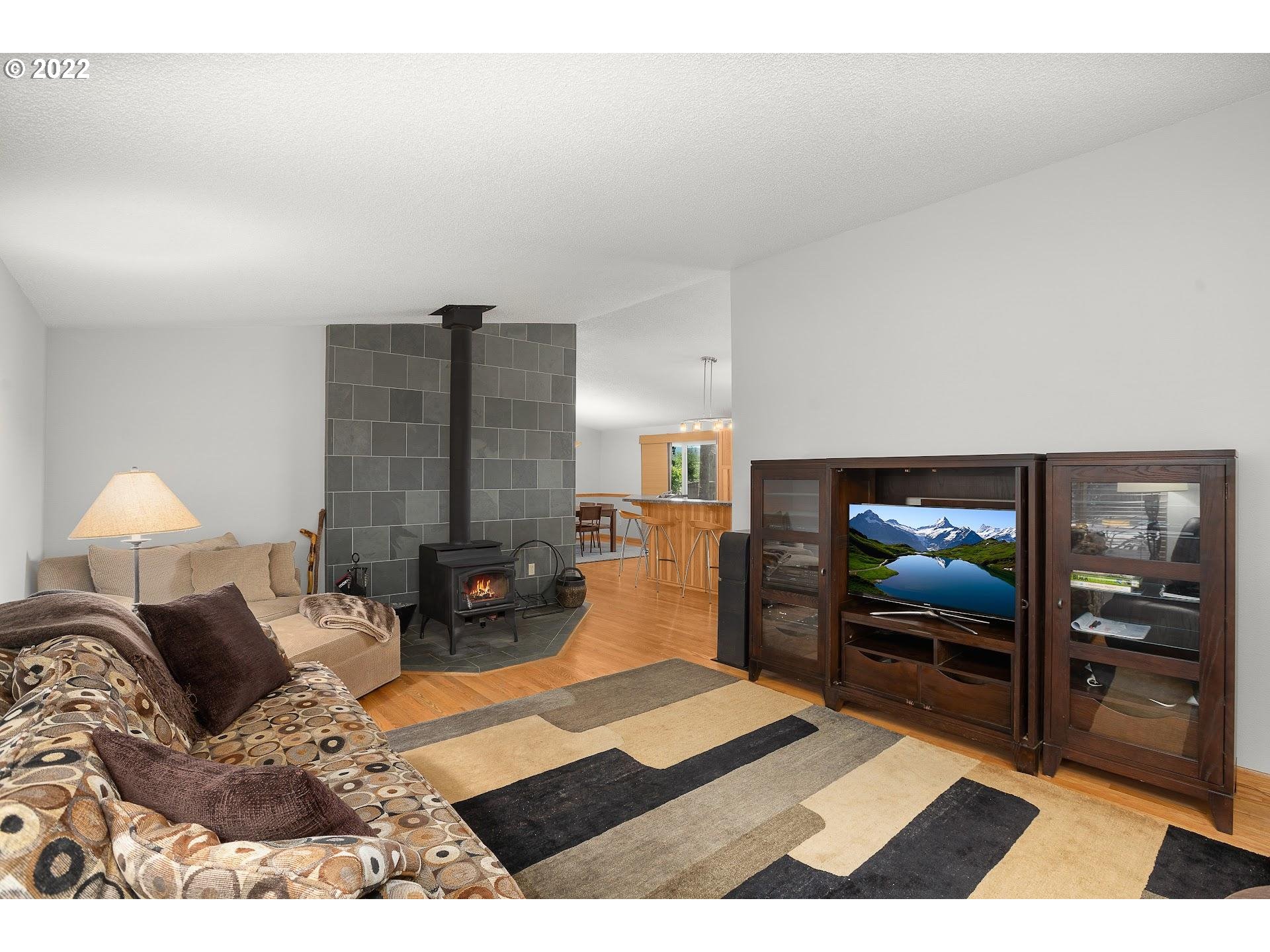 57271 Walker Road Scappoose, OR 97056 - Photo 5 of 31 Fireplace Stove