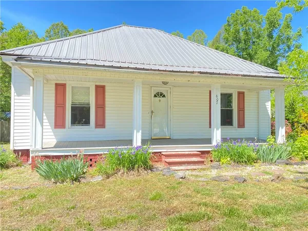 $124,999 | 607 Forbes Street, Eden, NC 27288