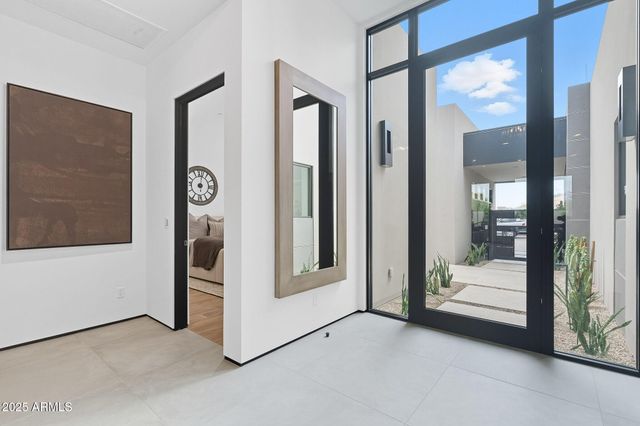 $4,952,250 | 5145 North Ascent Drive, Scottsdale, AZ 85253