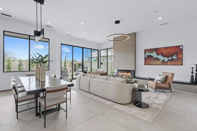 $4,952,250 | 5145 North Ascent Drive, Scottsdale, AZ 85253