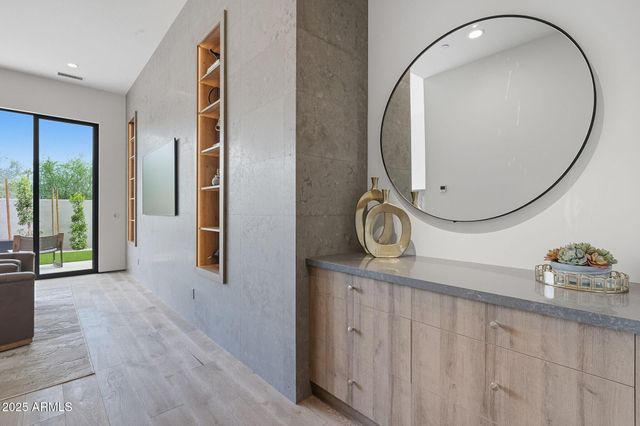 $4,952,250 | 5145 North Ascent Drive, Scottsdale, AZ 85253