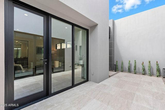 $4,952,250 | 5145 North Ascent Drive, Scottsdale, AZ 85253