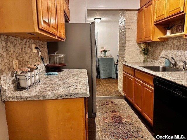 196 Deforest Road Dix Hills, NY 11746 - Photo 3 of 17