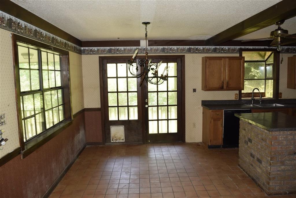 13383 Masterson Road Pass Christian, MS 39571 - Photo 5 of 16