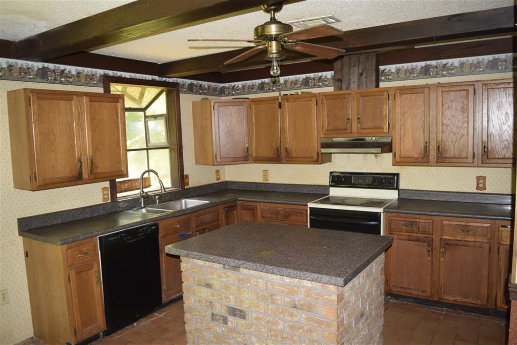 13383 Masterson Road Pass Christian, MS 39571 - Photo 7 of 16