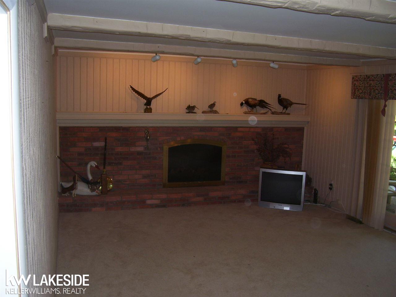 1079 Hemlock Drive Rochester, MI 48307 - Photo 20 of 43