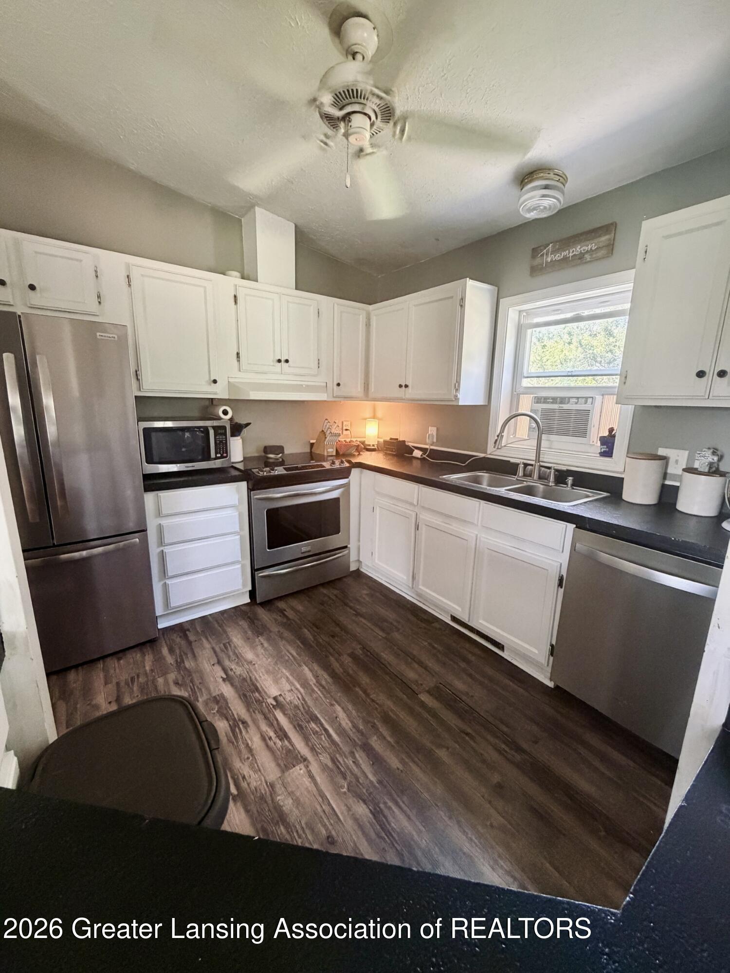 8271 Corrison Road Grand Ledge, MI 48837 - Photo 9 of 20 9f8a8d61-58c6-4c46-bc13-0534f76552a3