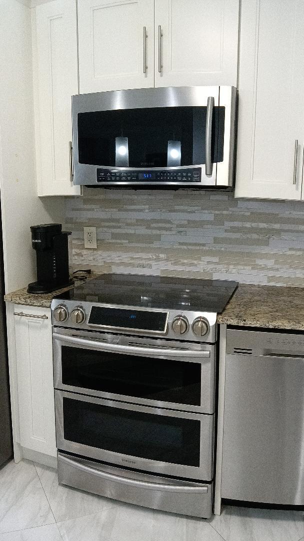 5749 Camino Del Sol, Unit 202 Boca Raton, FL 33433 - Photo 16 of 39 Stainless appliances