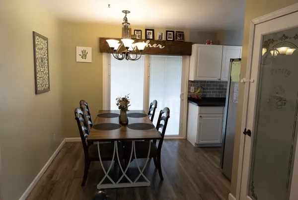 $329,000 | 504 Haskin Drive, Pardeeville, WI 53954