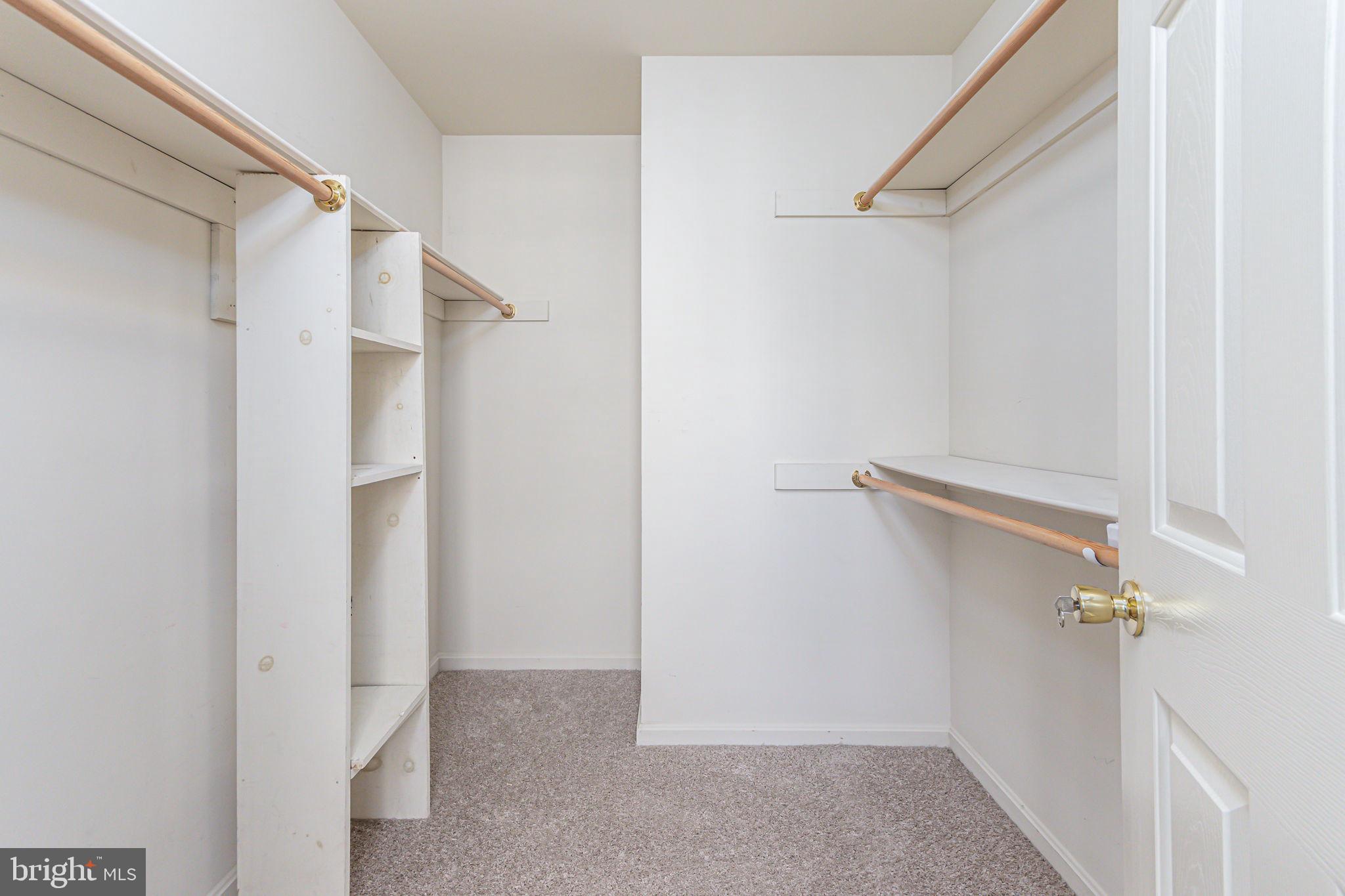 118 Queensberry Road Baltimore, MD 21237 - Photo 17 of 38 Walk-in closet