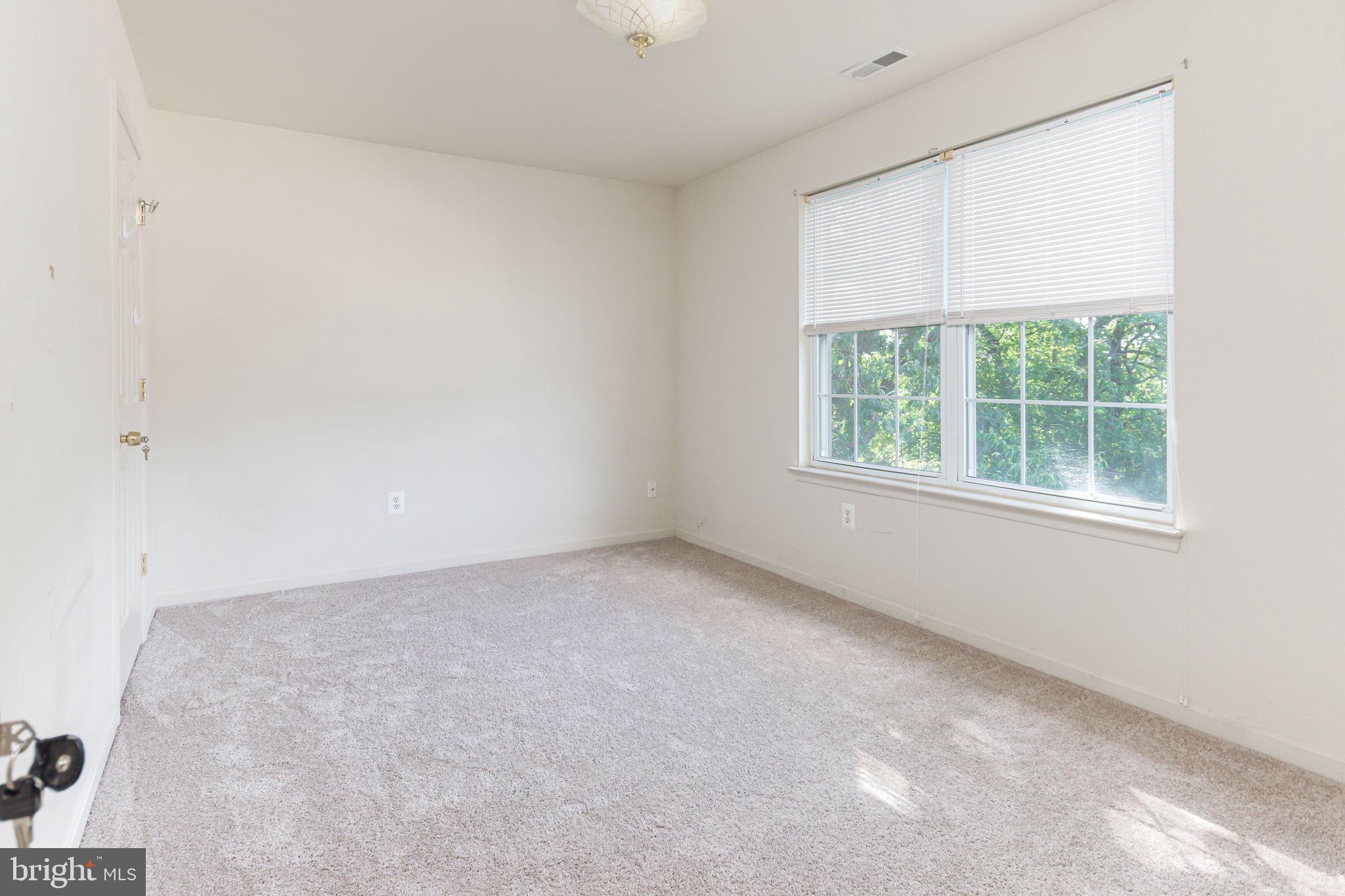 118 Queensberry Road Baltimore, MD 21237 - Photo 21 of 38 Bedroom #4