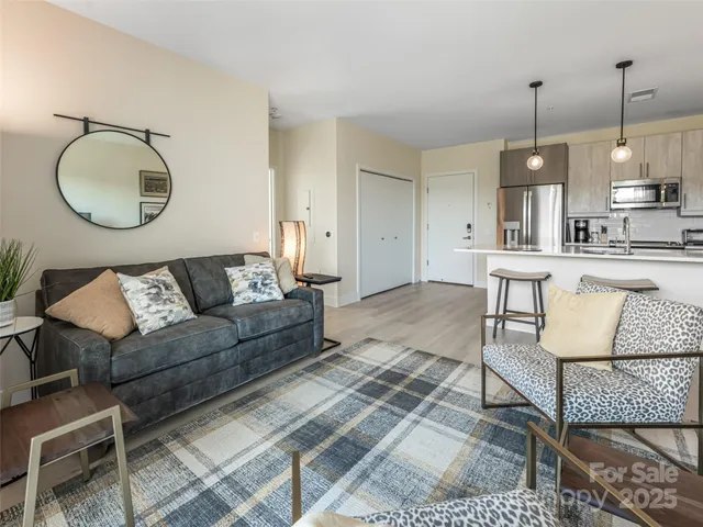 $423,900 | 68 Craven Street, Unit 310, Asheville, NC 28806