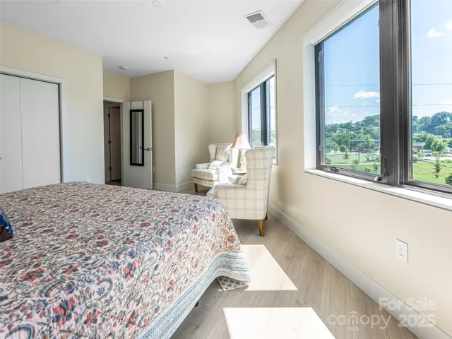 $423,900 | 68 Craven Street, Unit 310, Asheville, NC 28806