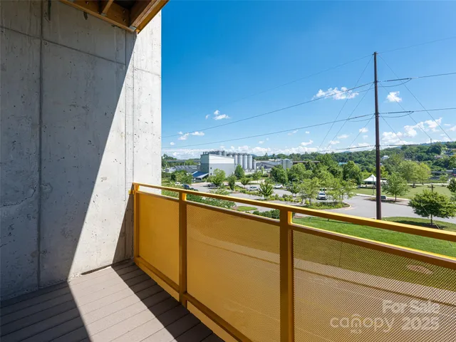 $423,900 | 68 Craven Street, Unit 310, Asheville, NC 28806