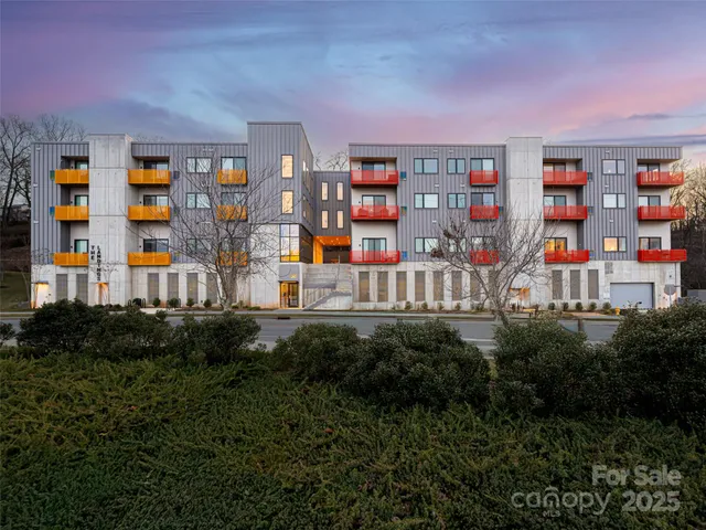 $423,900 | 68 Craven Street, Unit 310, Asheville, NC 28806