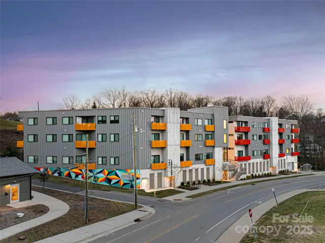 $423,900 | 68 Craven Street, Unit 310, Asheville, NC 28806