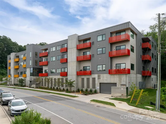 $423,900 | 68 Craven Street, Unit 310, Asheville, NC 28806