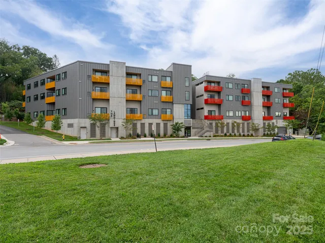$423,900 | 68 Craven Street, Unit 310, Asheville, NC 28806