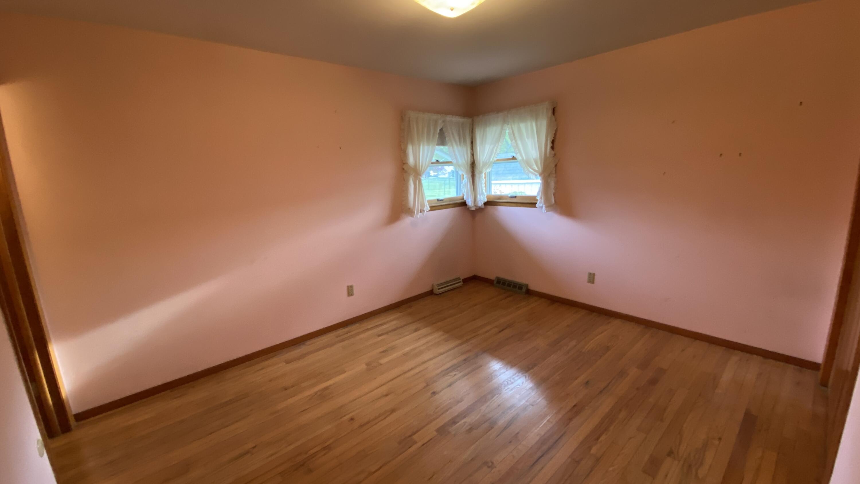 429 Fairview Avenue Crown Point, IN 46307 - Photo 16 of 47 3000x1687