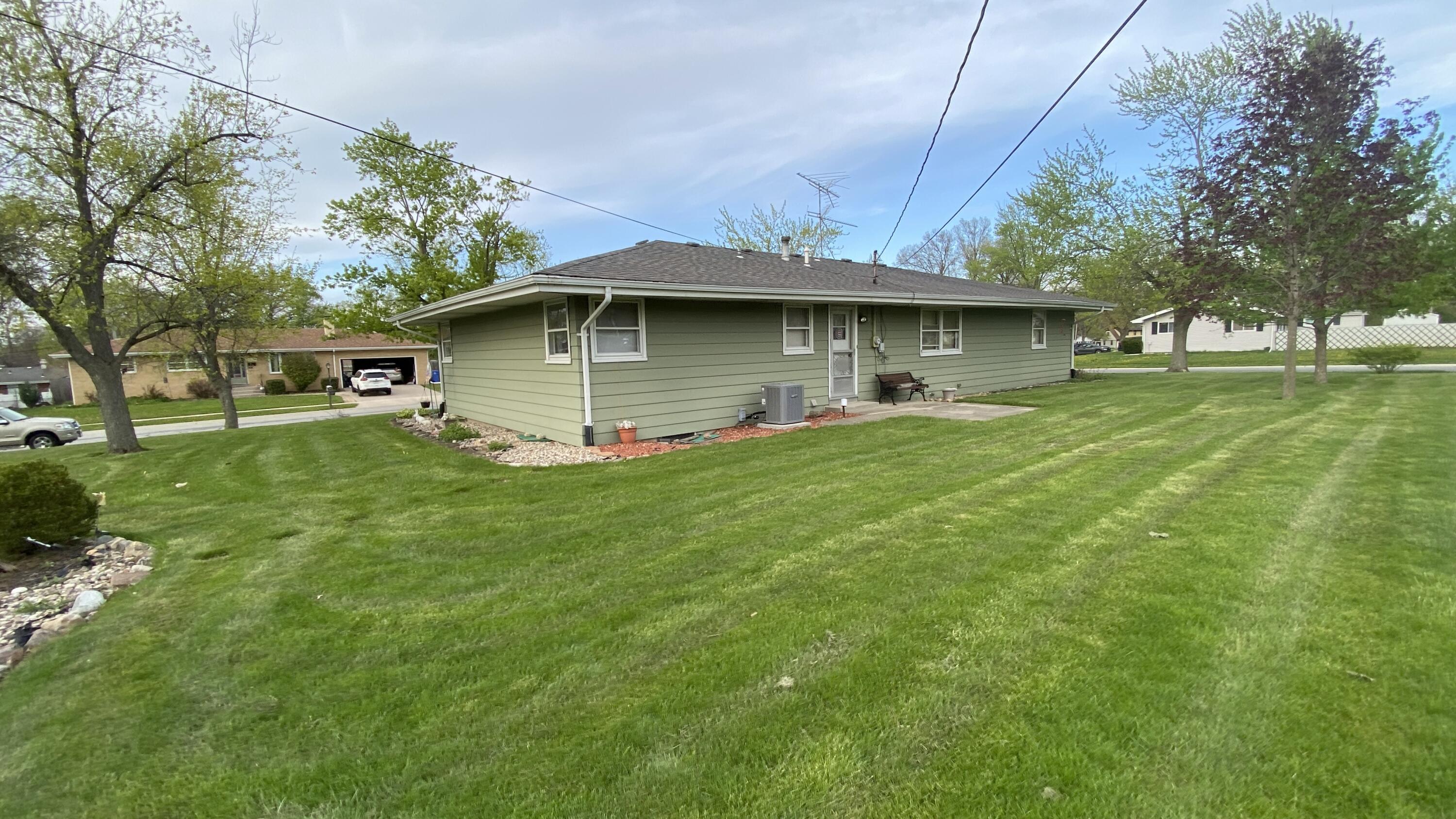 429 Fairview Avenue Crown Point, IN 46307 - Photo 43 of 47 3000x1687
