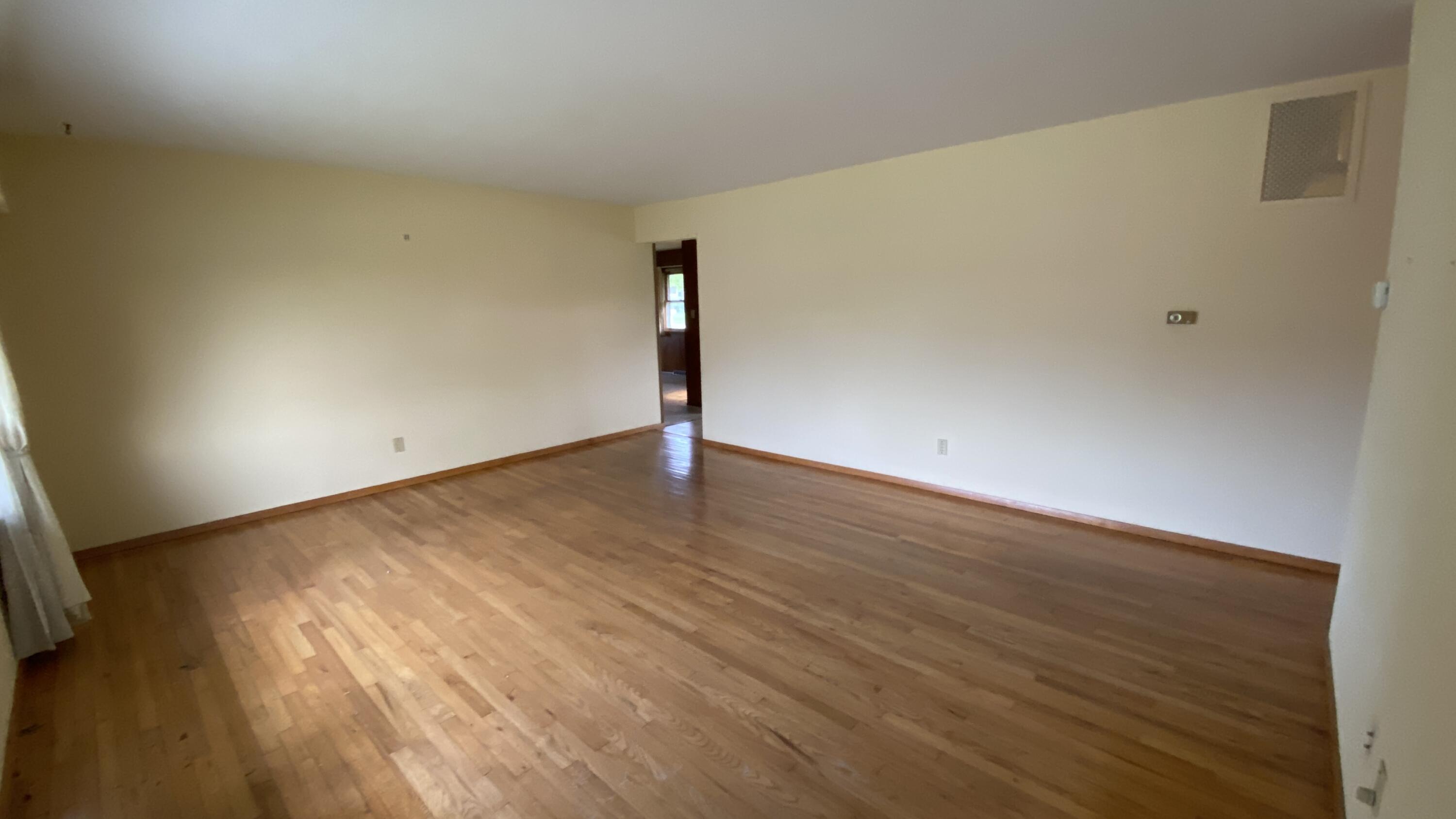 429 Fairview Avenue Crown Point, IN 46307 - Photo 9 of 47 3000x1687
