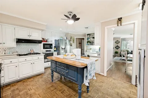 $375,000 | 1205 Barker Street, Arlington, TX 76012