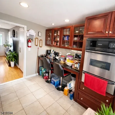 $240,000 | 23A Carolyn Terrace, Unit B, Roselle, NJ 07203