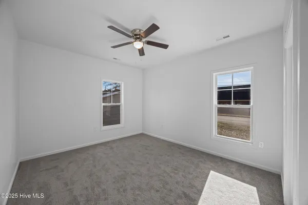 $310,000 | 700 North Grace Avenue, New Bern, NC 28562