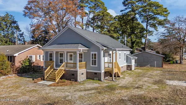 $310,000 | 700 North Grace Avenue, New Bern, NC 28562