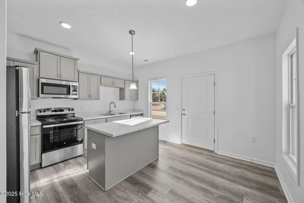 $310,000 | 700 North Grace Avenue, New Bern, NC 28562