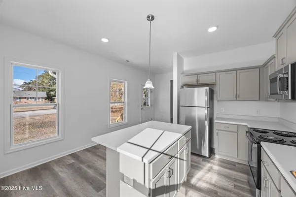 $310,000 | 700 North Grace Avenue, New Bern, NC 28562