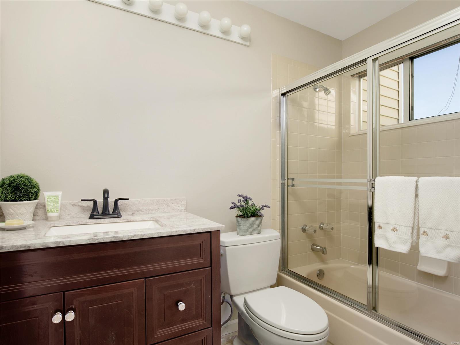 55 Ridgeview Cir Court Ballwin, MO 63021 - Photo 23 of 30 Gallery Image 23