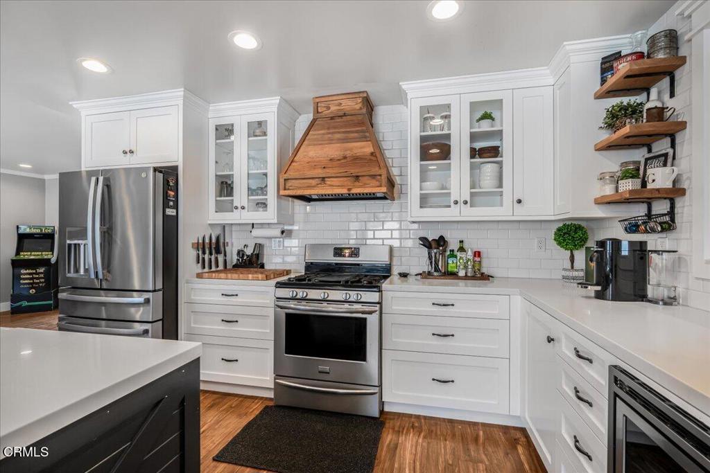 2906 Knight Rondo Camarillo, CA 93010 - Photo 18 of 63
