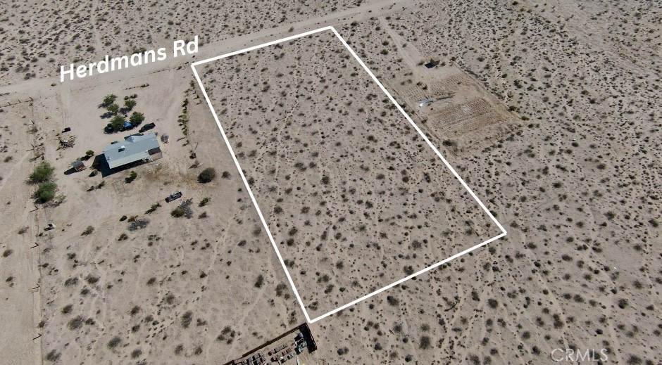 60684 Herdmans Road Landers, CA 92285 - Photo 4 of 6