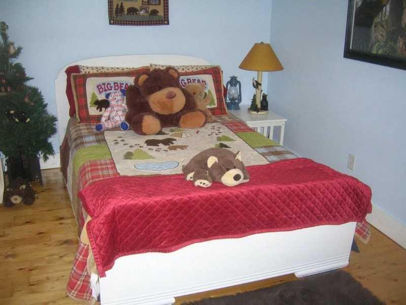 64 Hillside Road Orono, ME 04473 - Photo 26 of 32 Bedroom.