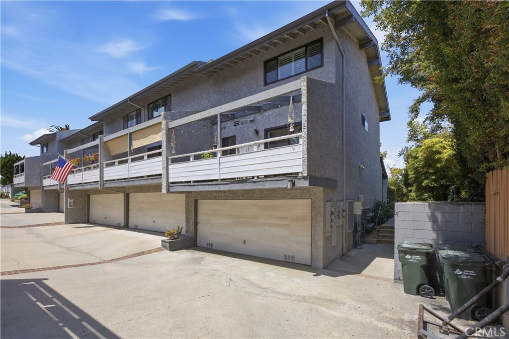 1911 Rockefeller Lane, Unit F Redondo Beach, CA 90278 - Photo 24 of 27