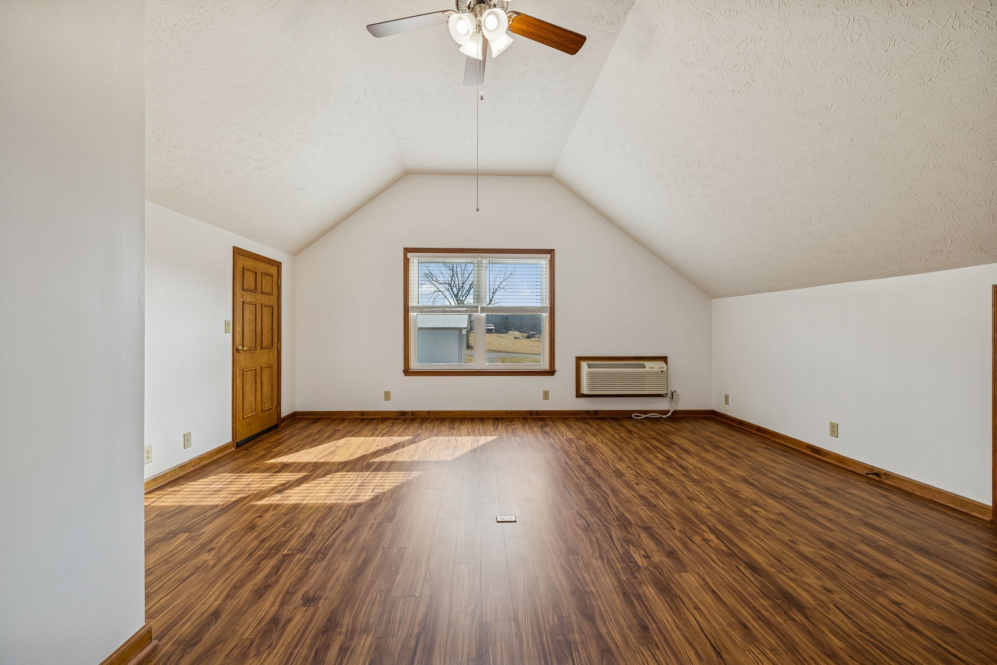 1457 Absher Branch Road Westmoreland, TN 37186 - Photo 37 of 74