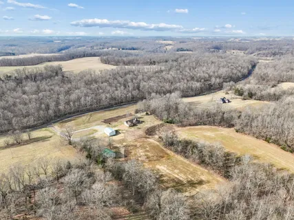 $849,900 | 1457 Absher Branch Road, Westmoreland, TN 37186