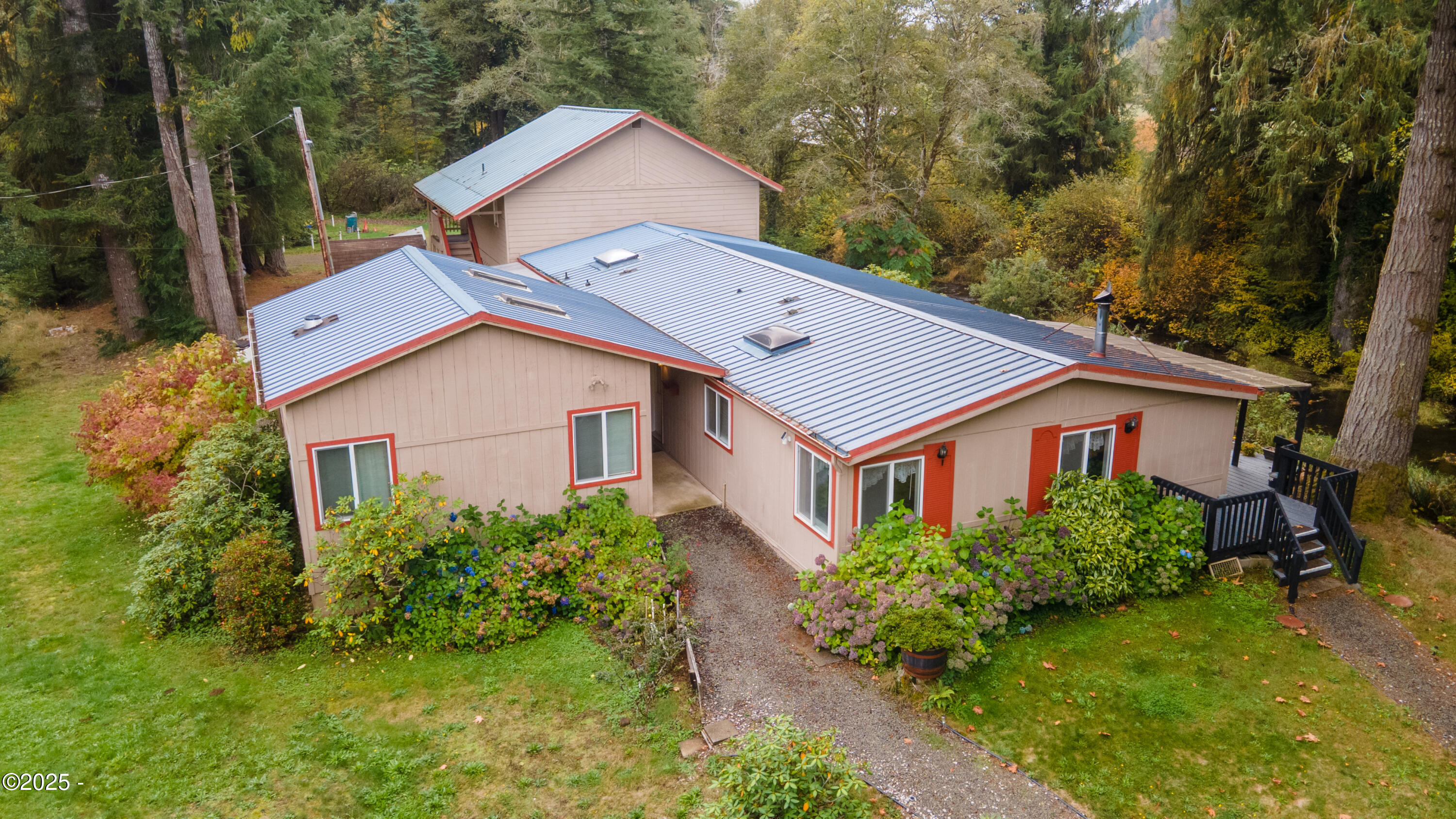 563 Moonshine Park Road Logsden, OR 97357 - Photo 1 of 60 563moonshine park-80