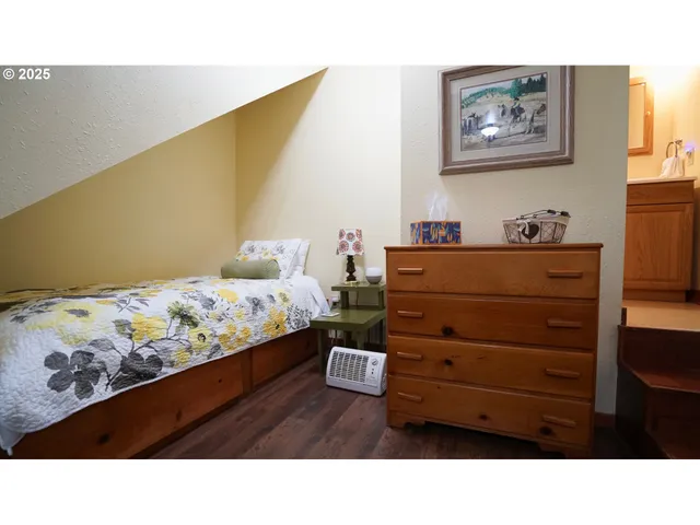 $349,000 | 145 Franklin Street, Dayville, OR 97825