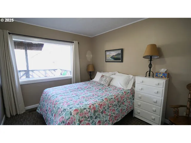 $349,000 | 145 Franklin Street, Dayville, OR 97825