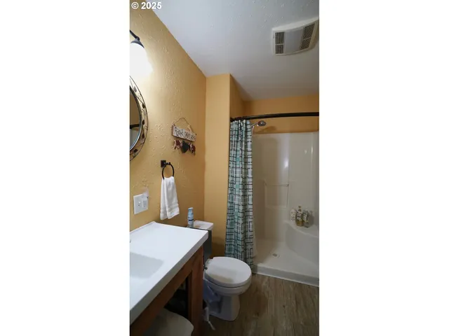 $349,000 | 145 Franklin Street, Dayville, OR 97825