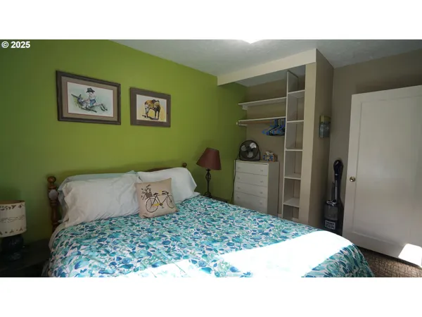 $329,000 | 145 Franklin Street, Dayville, OR 97825