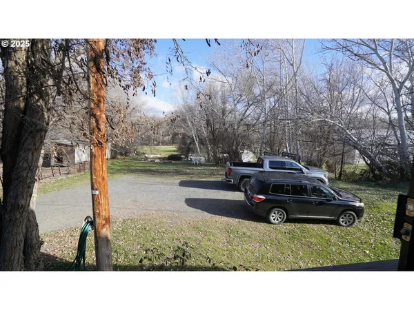 $329,000 | 145 Franklin Street, Dayville, OR 97825