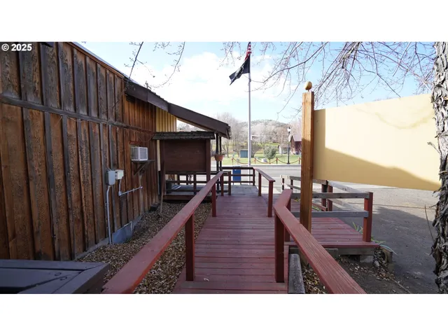 $349,000 | 145 Franklin Street, Dayville, OR 97825